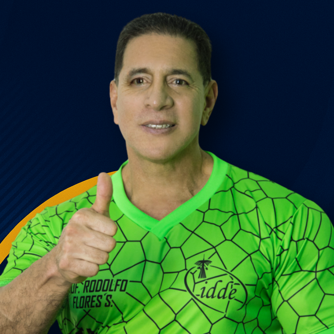 Dr. Rodolfo Flores
